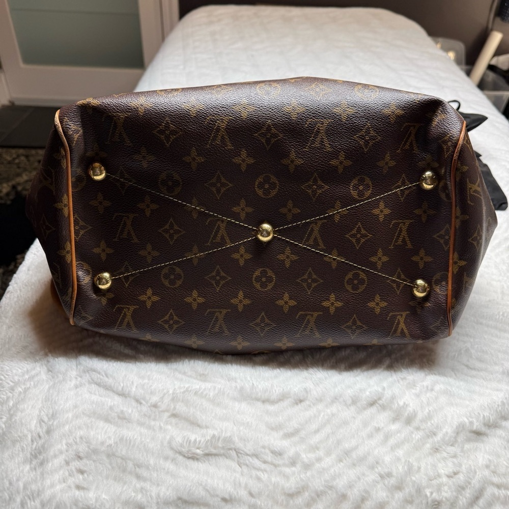 Louis Vuitton Monogram Tivoli GM - Picture 8 of 16